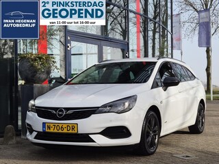 Opel Astra Sports Tourer 1.2 Design & Tech | Climate Control | Cruise Control | Navigatie | Licht metalen velgen | Apple Carplay