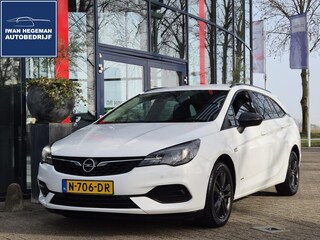 Opel Astra Sports Tourer 1.2 Design & Tech | Climate Control | Cruise Control | Navigatie | Licht metalen velgen | Apple Carplay