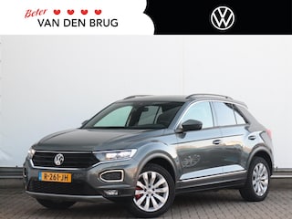 Volkswagen T-Roc 1.5 TSI Sport | Trekhaak | Stoelverwarming | Side Assist | Achteruitrij camera | Adaptive Cruise Control |
