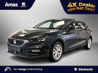 Seat Leon 1.5 TSI 115pk Style | Adaptive Cruise Control | Achteruitrijcamera | Stoel- en stuurverwarming