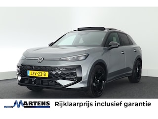 Volkswagen T-Roc 1.5 eTsi 150pk DSG R-Line First Edition Trekhaak 360Camera Head-Up harman/kardon Stoelverwarming Virtual Cockpit Panoramadak