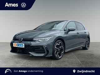 Volkswagen Golf 1.5 150pk eTSI R-Line Edition Stoelverwarming | Adaptive cruise control | IQ Light