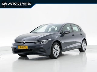 Volkswagen Golf 1.0 TSI 110pk Life Business | ECC | Navigatie | Winterpakket