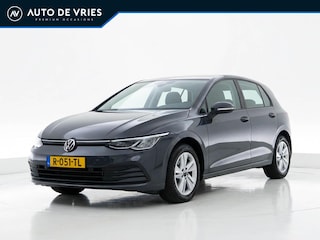 Volkswagen Golf 1.0 TSI 110pk Life Business | ECC | Navigatie | Winterpakket