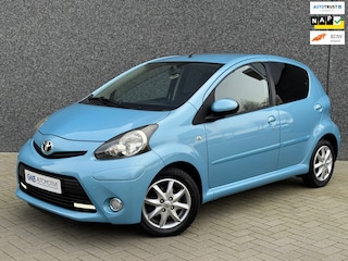 Toyota Aygo 1.0 VVT-i Dynamic Blue | Led | Bluetooth | Electrische ramen | Airco |
