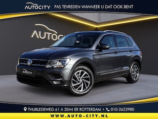 Volkswagen Tiguan 1.4 TSI ACT Highline Trekhaak l Camera l Adaptive