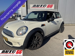 Mini Mini 1.4 LET op auto loop op 3 cilinders.