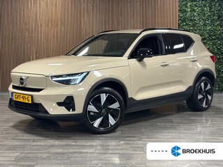 Volvo EX40 Recharge Single Motor Plus 70 kWh | Trekhaak | 98% SoH | Adaptieve Cruise Control | Stoel en Stuurwielverwarming | Parkeercamera | Pilot Assist | BLIS Dode Hoek Detectie | Microtech / Alcantara bekleding met wit stiksel en bies | Zitting verlenging voorstoelen | Google Infotainment | Warmtepomp | 19 Inch | Keyless Drive | Parkeersensoren voor+achter | Elektrisch bedienbare achterklep | Alarm Klasse III | DAB Radio | Apple Carplay/Android Auto | Draadloos telefoon opladen | Volvo On Call met mobiele App functie | Sand Dune Metallic |