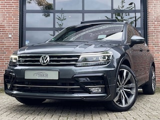 Volkswagen Tiguan 2.0 TSI 4Motion 2x R-LINE PANO Trekhaak Virtual '17