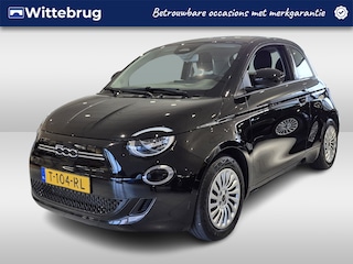 Fiat 500 Urban 42 kWh | Climate Control | Navigatie via Apple Carplay of Android Auto | Cruise Control |