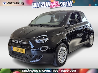 Fiat 500 Urban 42 kWh | Climate Control | Navigatie via Apple Carplay of Android Auto | Cruise Control |
