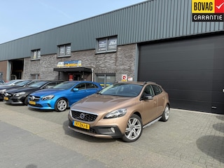 Volvo V40 1.6 T4 Momentum | 1E EIGENAAR | 12MND GARANTIE | CRUISE | XENON | NAVI | CAM | LMV |