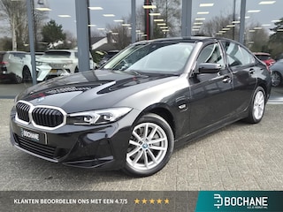 BMW 320e | Leder | Camera | Parkpilot V+A | Navigatie | LMV | Dealeronderhoud | Hybrid Automaat |