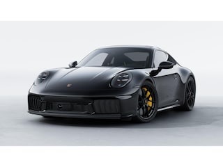 Porsche 911 Carrera 4 GTS