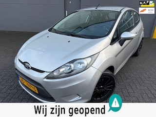 Ford Fiesta 1.25 Ghia*AIRCO*APK*NAP*ELKT-RAAM*C-D AFSTAND