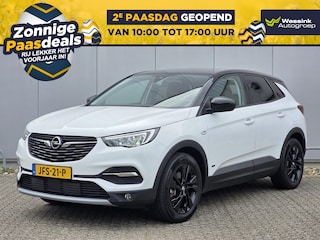 Opel Grandland X 225pk Hybrid Business Executive Automaat | Parkeercamera | Navigatie | Stoelverwarming