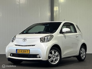 Toyota iQ 1.0 VVTi Aspiration [ NAP climate LM parelmoer ]