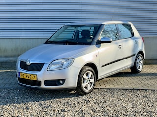 Skoda Fabia 1.4-16V Ambiente [ airco,audio,cruise,lmv ]