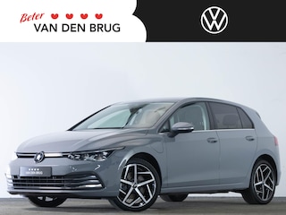 Volkswagen Golf 1.4 eHybrid 204 PK DSG Style | LED Matrix IQ | Head-Up | 18 Inch | Keyless | Side assist |