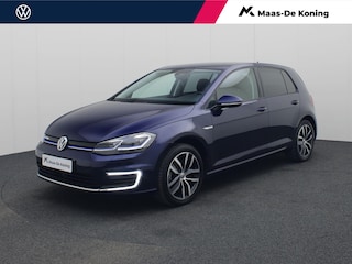 Volkswagen Golf 100kW/136PK E-DITION · Navigatie · Apple Carplay/Android Auto · Stoelverwarming