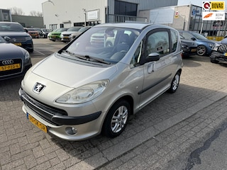 Peugeot 1007 1.4 Gentry, Airco, NAP, APK 04-2027
