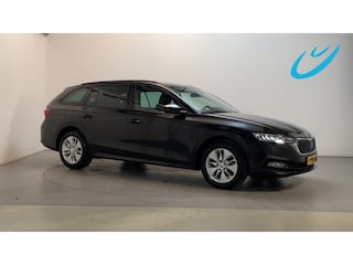 Skoda Octavia Combi 1.0 e-TSI DSG Business Edition Stoelverwarming Virtual Cockpit Parkeersensoren Navigatie