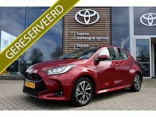 Toyota Yaris 1.5 Hybrid Dynamic Automaat 116pk | 1e eigenaar | NL-auto | Parkeersensoren vóór én achter |