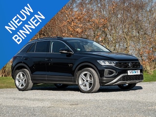 Volkswagen T-Roc 1.0 TSI Life Business // carplay // camera // verwarmde voorstoelen
