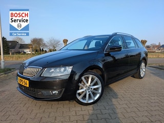 Skoda Octavia 1.4 TSI Greentech Elegance Businessline I Automaat I Stoelverwarming I Vol opties