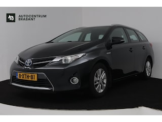 Toyota Auris 1.8 Hybrid Aspiration (ACHTERUITRIJCAMERA, NAVIGATIE, AUTOMAAT)