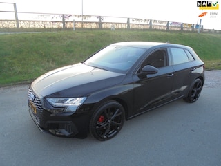Audi A3 Sportback Audi A3 benzine Sportback 30 TFSI Automaat airco 17 lmv navigatie navigatie