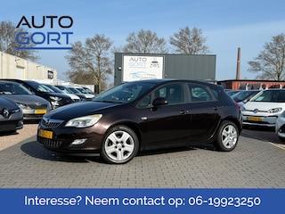 Opel Astra 1.4 Turbo Anniversary Edition |