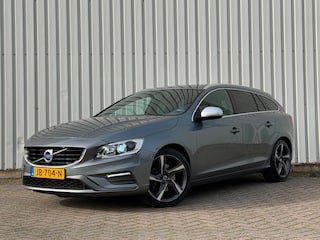 Volvo V60 1.5 T3 R-Design|Stoelverwarming|Navi|Trekhaak