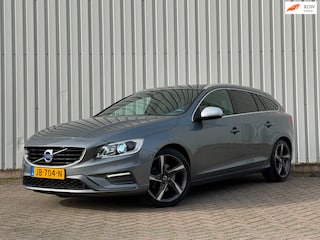 Volvo V60 1.5 T3 R-Design|Stoelverwarming|Navi|Trekhaak