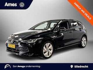 Volkswagen Golf 1.5 eHybrid 204pk Life Edition | Adaptive cruise control | Stoel- en stuurverwarming | Extra getint glas