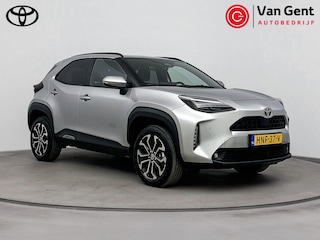 Toyota Yaris Cross 1.5 Hybrid 115 First Edition | Dodehoek detectie | Stoel-/stuurverwarming | Adaptive Cruise | Parkeersensoren voor/achter | Apple Carplay / Android Auto