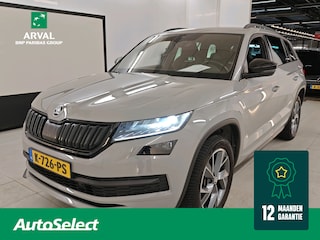 Skoda Kodiaq 1.5 TSI 150pk Automaat Sportline Business 7 Persoons | Comfort & Functiepakket | Trekhaak | CarPlay | DCC | Stoelverw