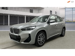 BMW X1 SDrive18i M Sport|Automaat|Adaptieve Led|Navi|Shadow Line| Camera|18 inch