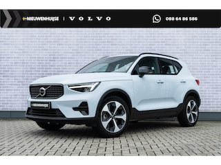 Volvo XC40 2.0 B4 Plus Dark | Trekhaak | Achteruitrijcamera | Harman Kardon Audio | Adaptive Cruise Control | Stoel-/Stuurverwarming | Elektrisch Verstelbare Bestuurdersstoel |