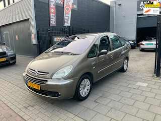 Citroën Xsara Picasso 1.6i-16V Image Trekhaak Airco PDC NAP APK