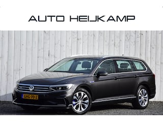 Volkswagen Passat Variant 1.4 TSI PHEV GTE Business | Leer | Led | Camera |