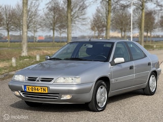 Citroën Xantia 1.8i-16V 2000 Zeer Mooi!