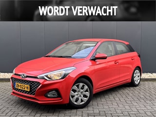 Hyundai i20 1.0 T-GDI Comfort | Automaat | Camera achter | Trekhaak afneembaar | Cruise control | Wordt verwacht, bel voor een bezichtiging!