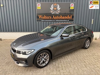 BMW 330i High Executive