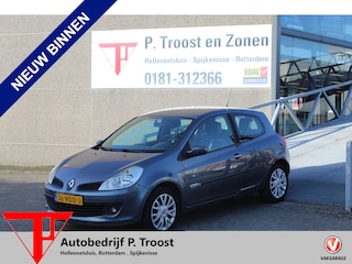 Renault Clio 1.2-16V Special Rip Curl MEENEEMPRIJS/HANDELSPRIJS/EXPORTPRIJS APK TOT 14-08-2026