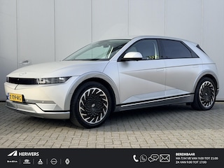 Hyundai Ioniq 5 Lounge AWD 77.4 kWh Automaat / 1e Eigenaar / Zwart Leder / Stoelverkoeling / Stoelverwarming Voor + Achter / Stuurverwarming / Dynamische Navigatie / HUD / 360 Camera / NL Auto /