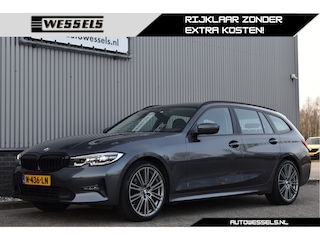 BMW 3-serie Touring 318i Business Edition Virtual cockpit, Carplay, Cruise, 19" M-sport velgen, Elek. achterklep, NAP