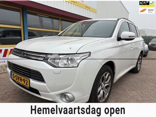 Mitsubishi Outlander 2.0 PHEV instyle+ APK T/M 4-3-2027