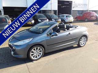 Peugeot 207 CC 1.6-16V T Féline