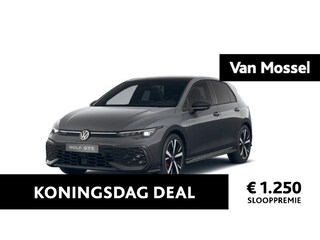 Volkswagen Golf 1.5 eHybrid GTE 272 PK| Panoramadak | Trekhaak Elektrisch | 360 Camera | Navigatie | Head-Updisplay | LED Matrix | Stoelverwarming | Stuurwielverwarming